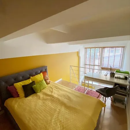 Apartment Yellow Loft *